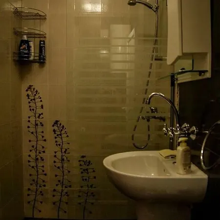 Appartement булевард „демокрация“ апартамент златна рибка